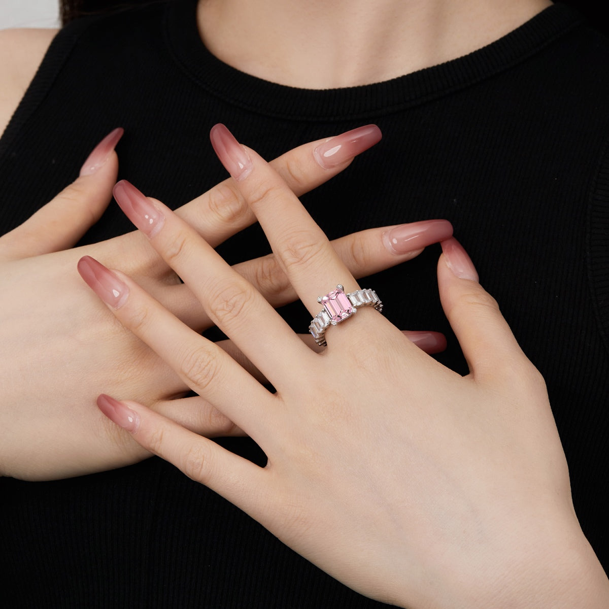 Heiress Ring (Pink)