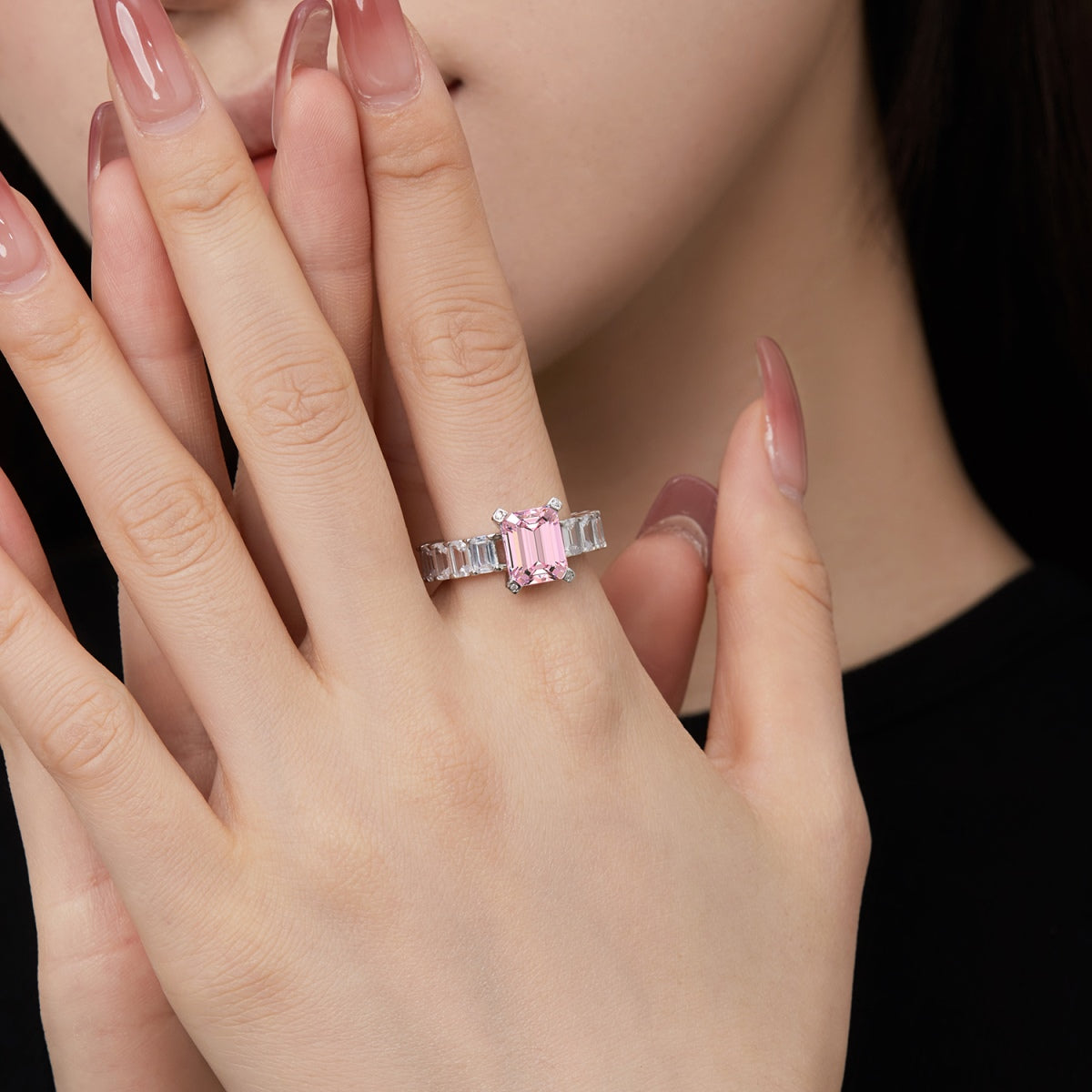 Heiress Ring (Pink)